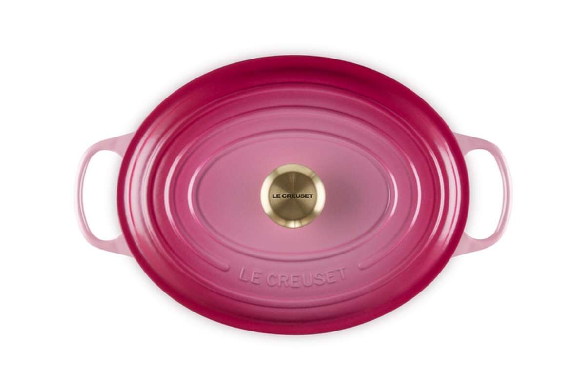 Signature Oval Dutch Oven | Cookware & Dinnerware | Camp Kitchen