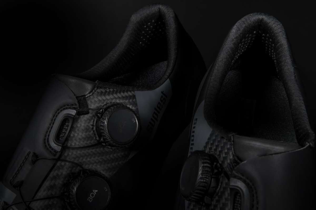 【新品】【値下げ交渉歓迎】Suplest Edge+ Pro EU42 Road EDGE+ 2.0 PRO - black