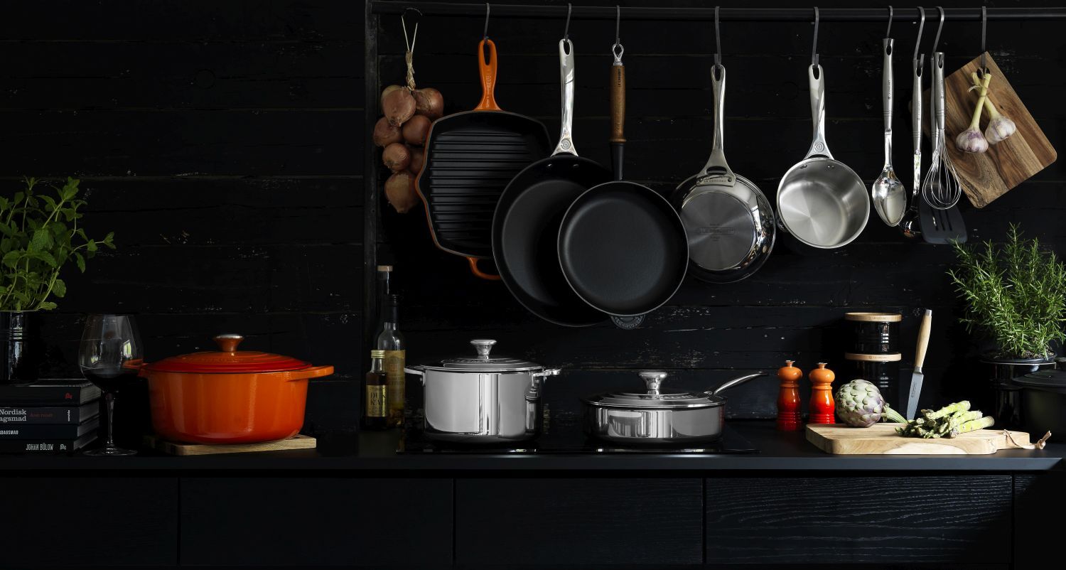 Le Creuset Toughened Nonstick Paella Pan online bobleisure