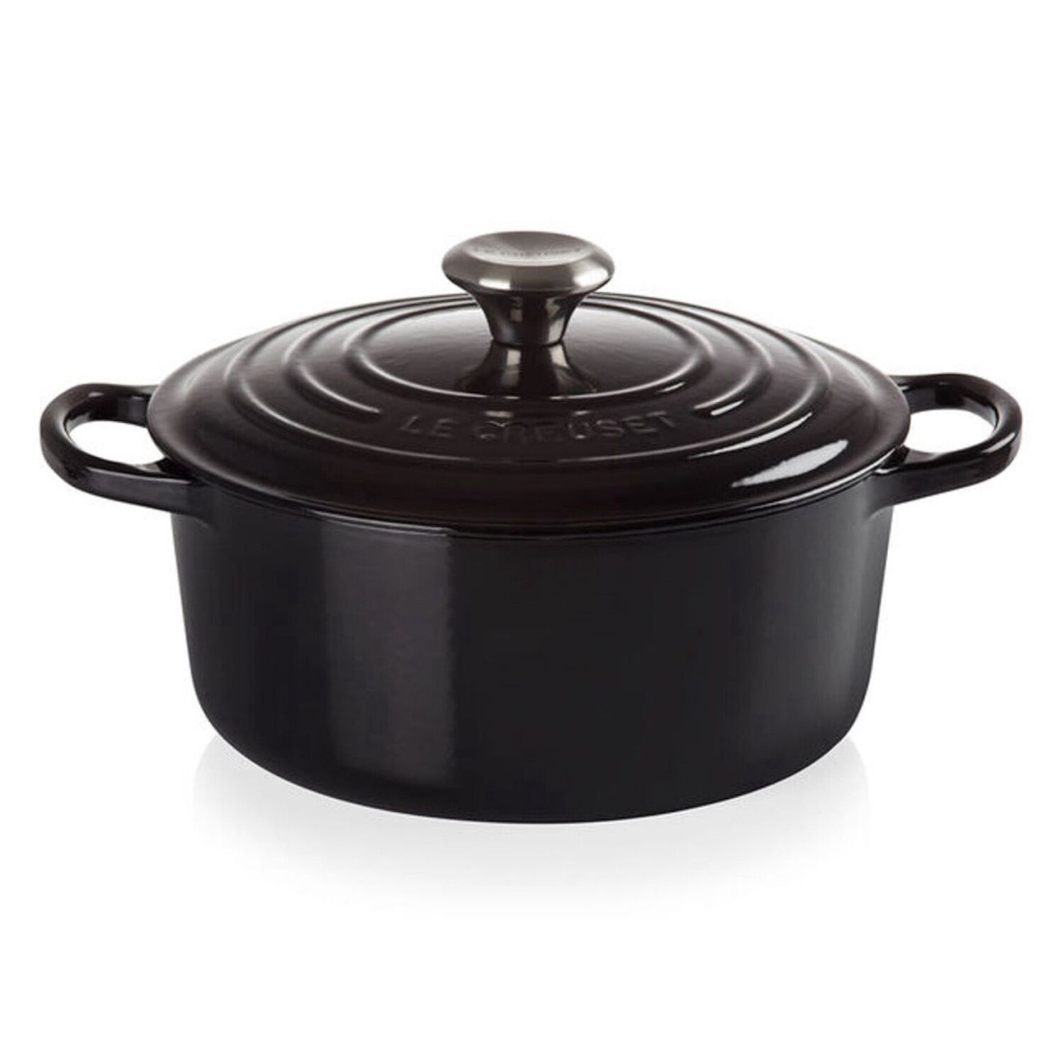 Signature Round Dutch Oven | Cookware & Dinnerware | Camp